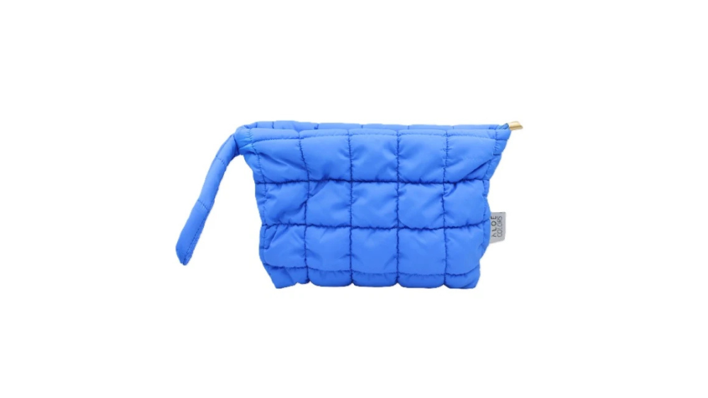 Aloe + Colors Moisture Skincare Bag With Hyalouronic Acid